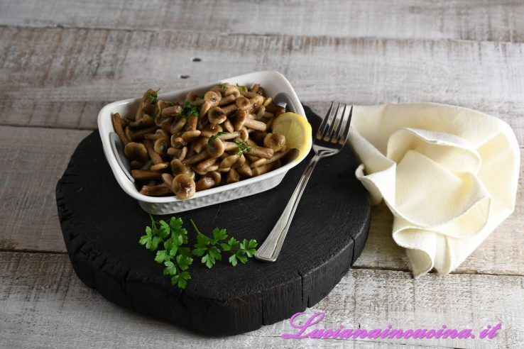 Funghi chiodini trifolati