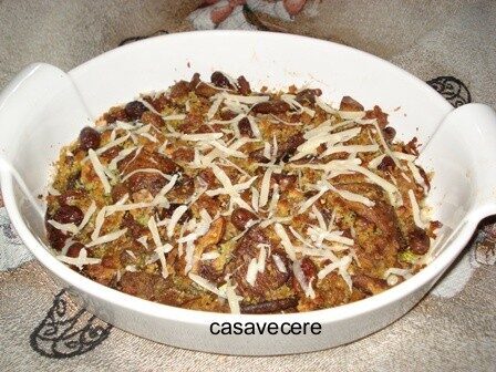 Funghi di bosco con tonno e salsiccia in panure