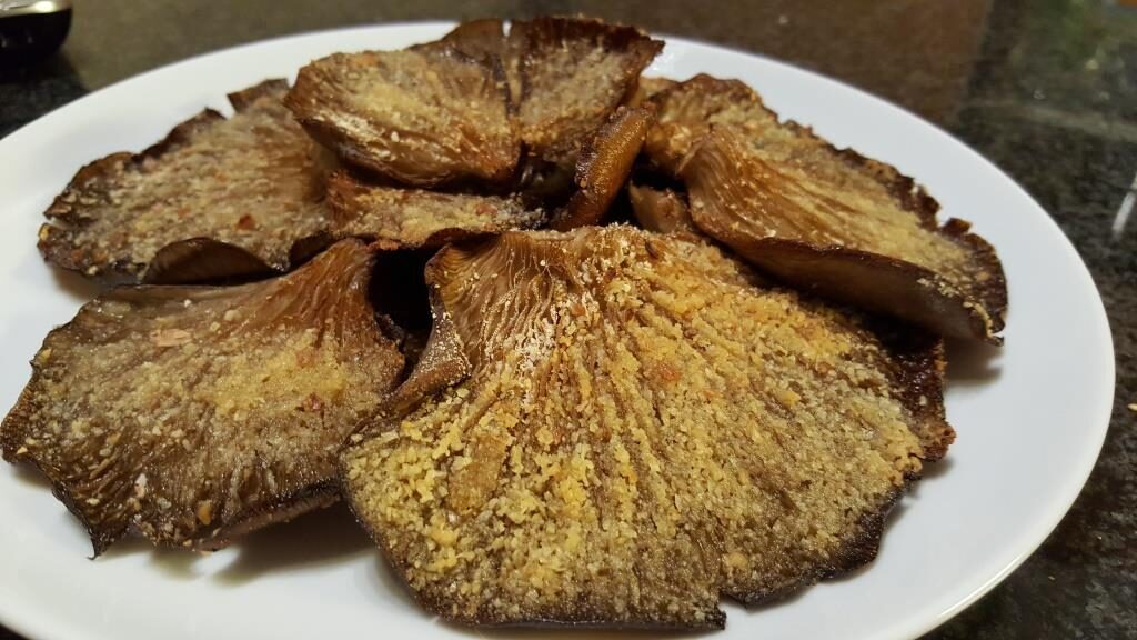 Funghi pleurotus cotti al forno leggeri e veloci da preparare