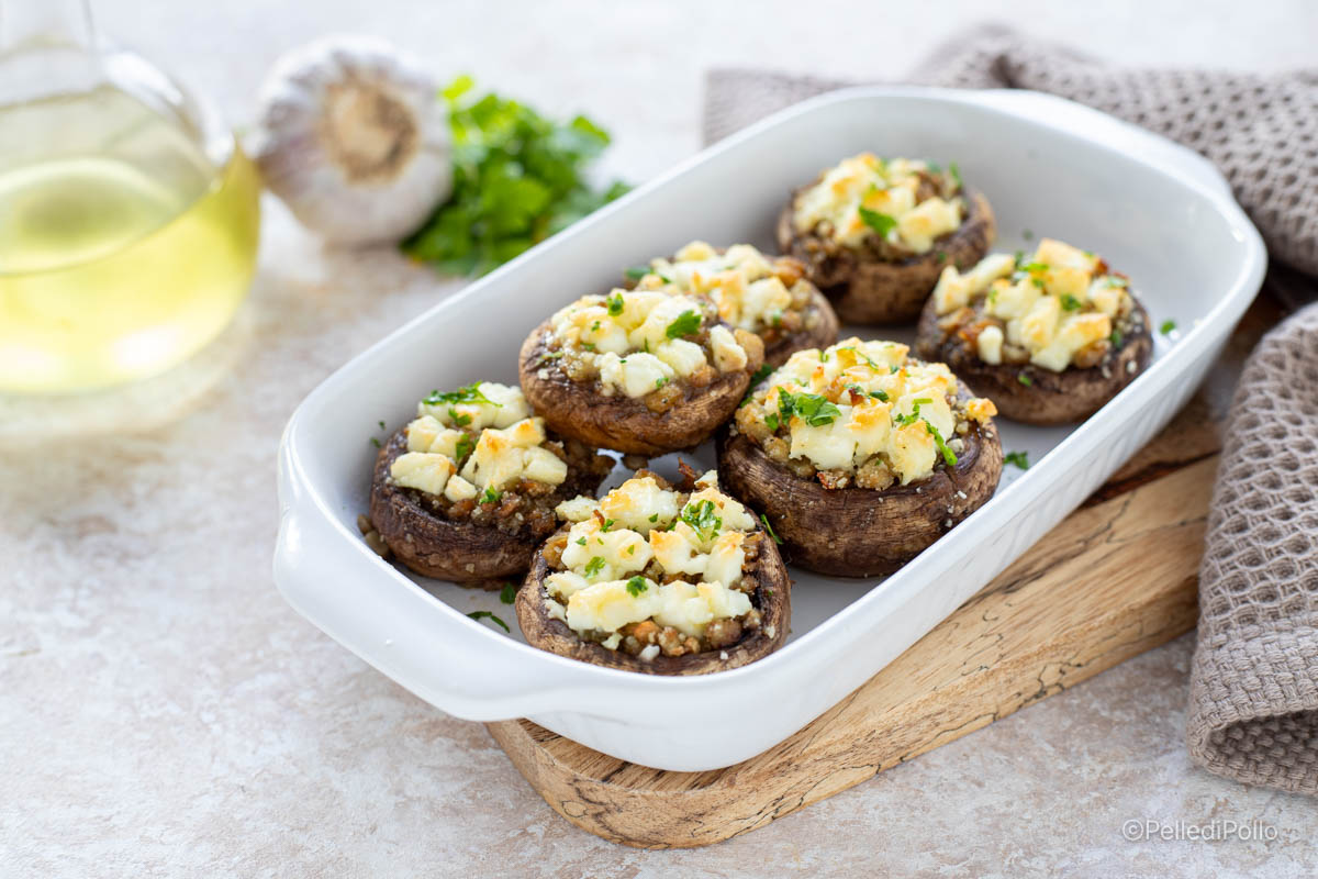 Funghi ripieni con feta
