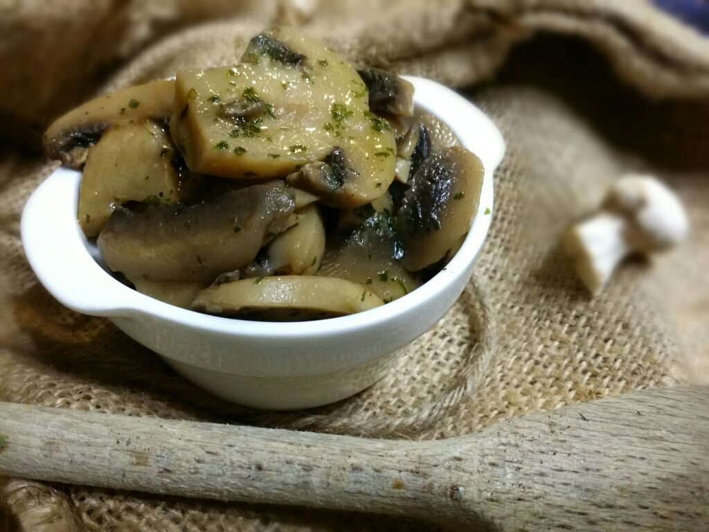 Funghi trifolati, funghi Soffritti,