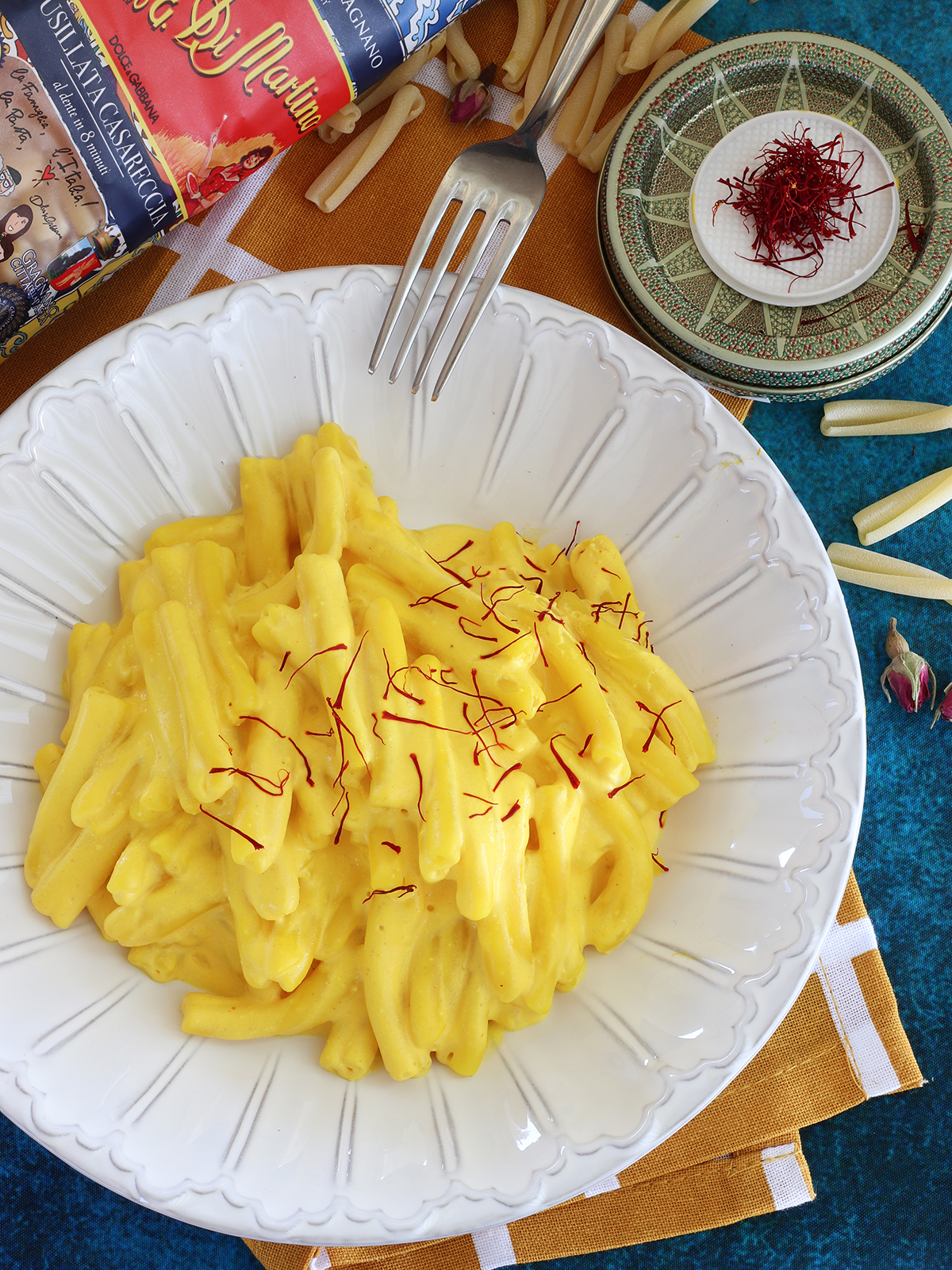 Fusillata con crema di robiola e zafferano