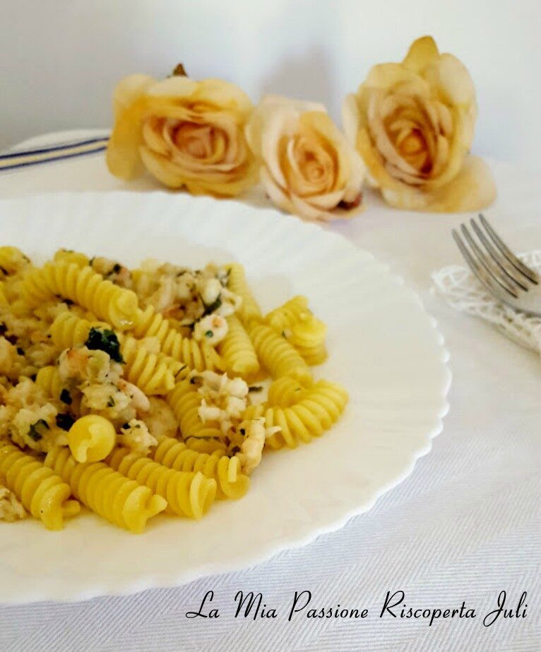 Fusilli con gamberetti