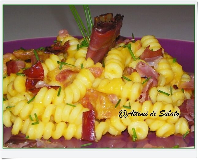 Fusilli in crema di zucca e speck