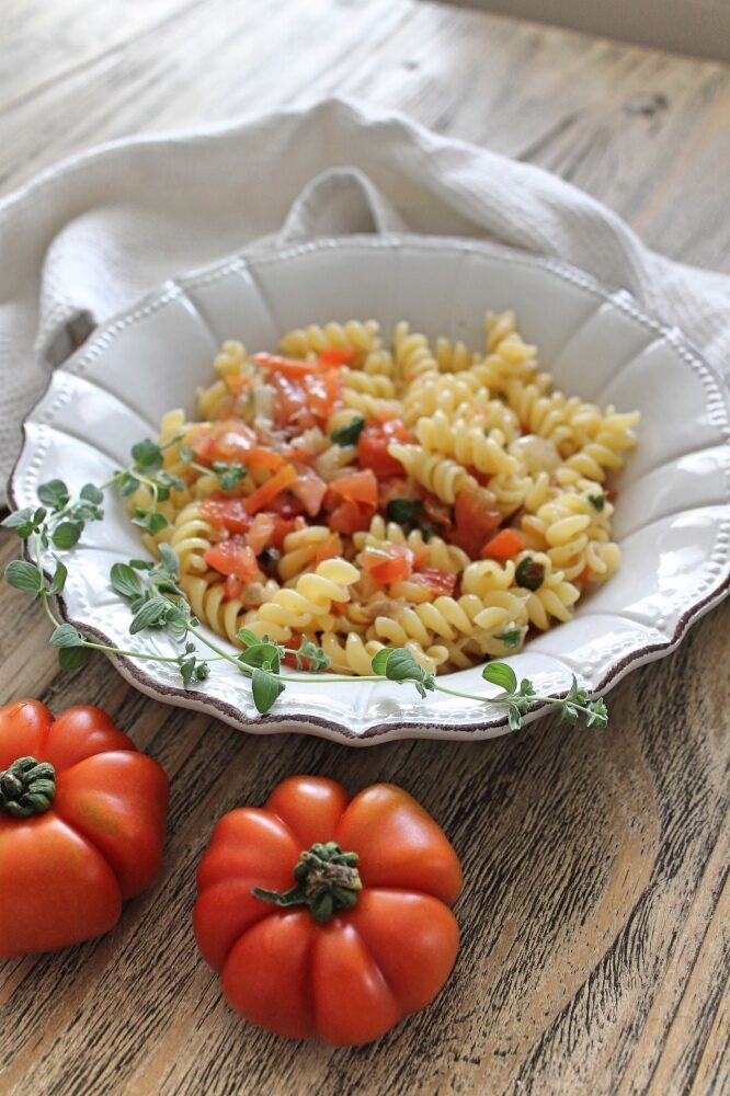 Fusilli pomodoro, limone e basilico…e magari due olivette