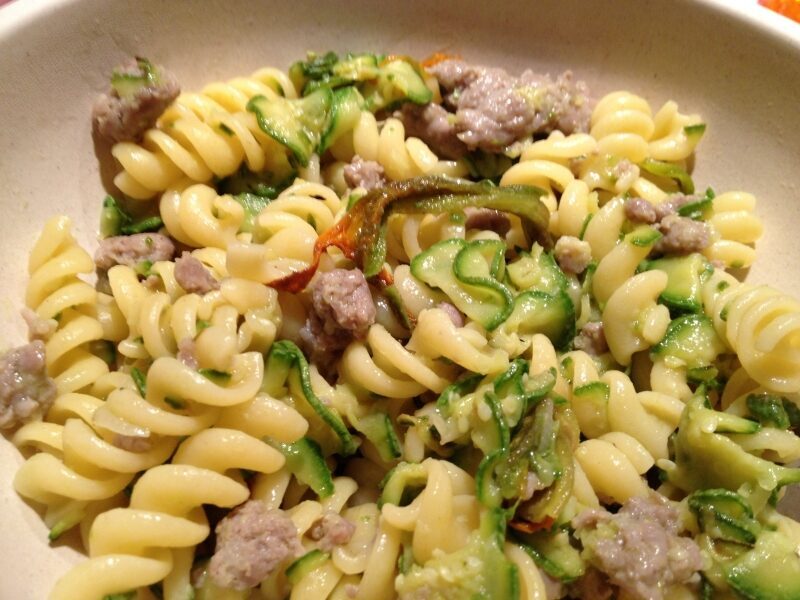 Fusilli salsiccia e zucchine