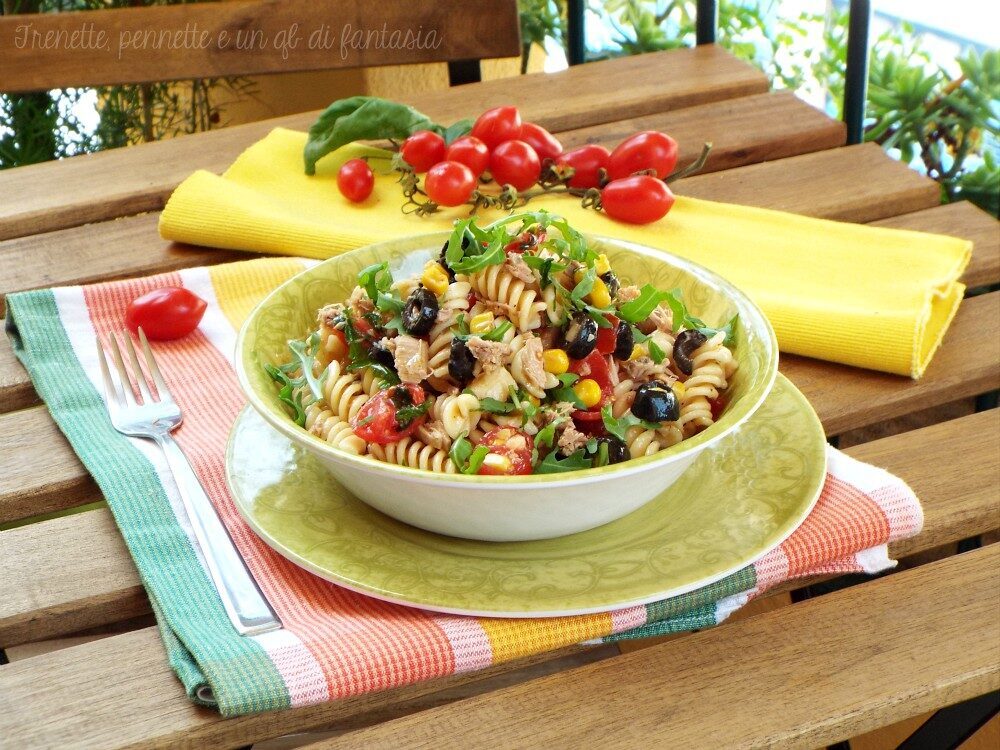 Fusilli tonno, pomodorini, rucola e mais