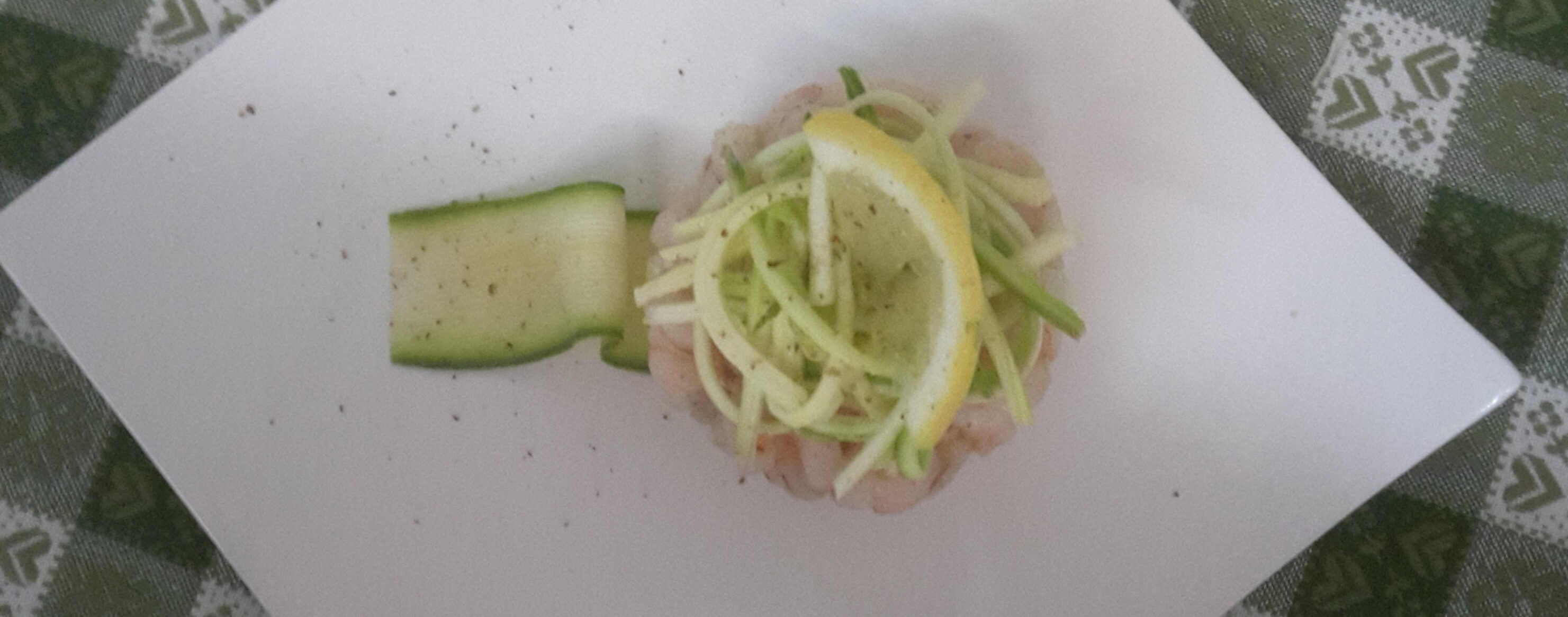 Gamberetti e zucchine all’insalata