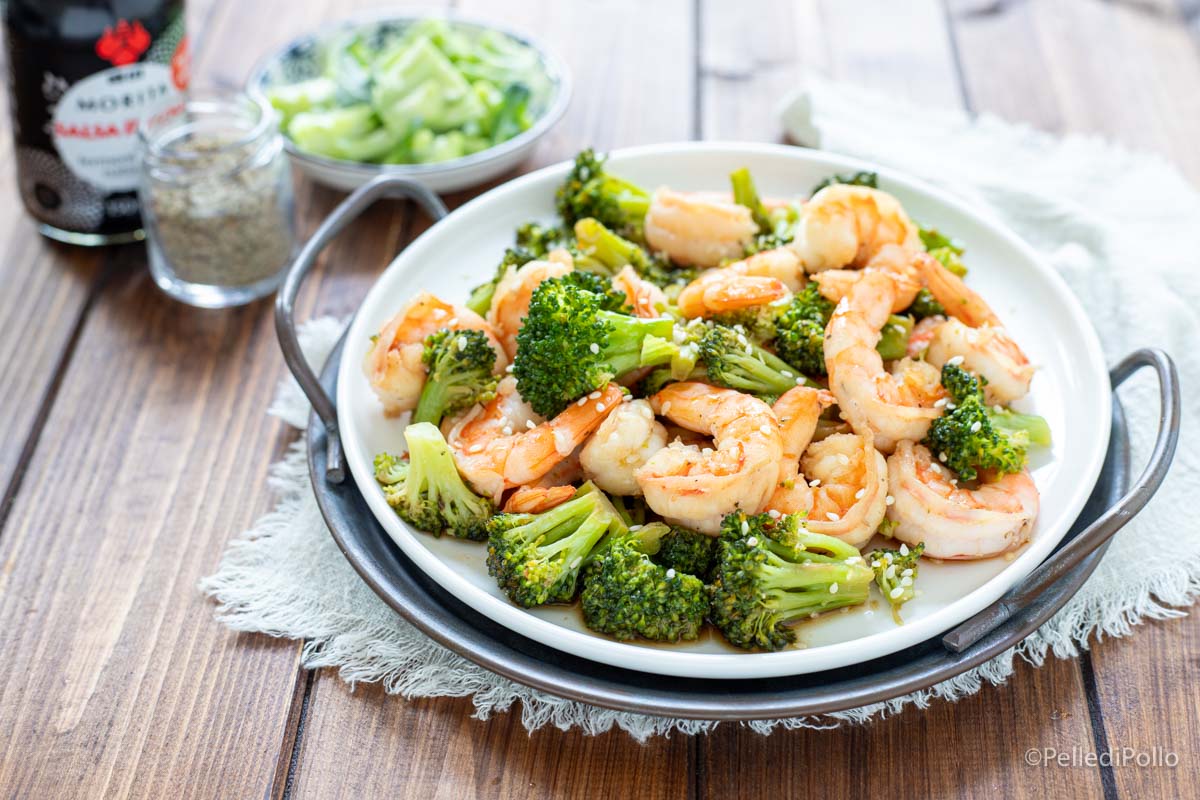 Gamberi e broccoli in padella