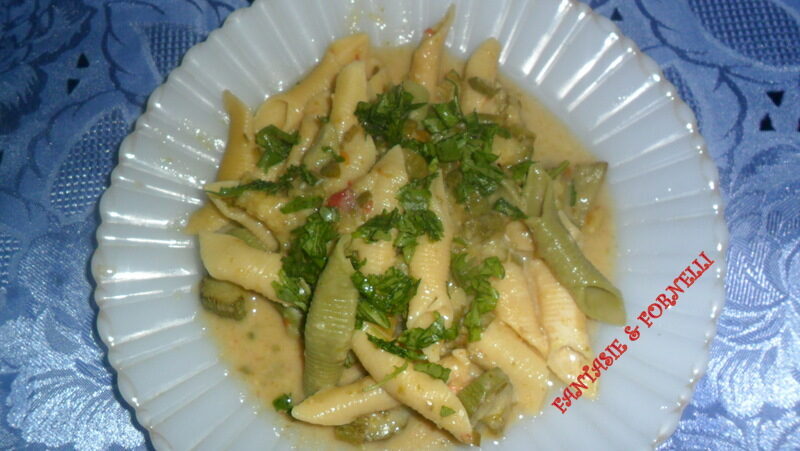 Garganelle con zucchine gamberetti e philadelphia