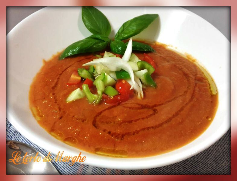 Gazpacho con polpa di pomodoro mutti