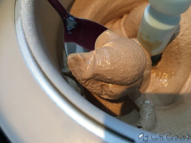Gelato al cioccolato con cuisine e i-companion moulinex