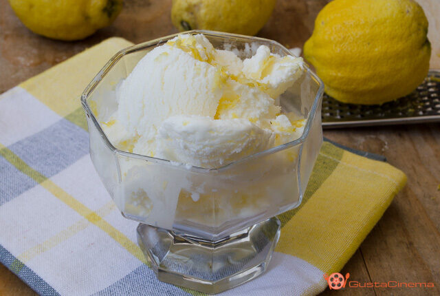 Gelato al limone â ricetta senza uova e senza gelatiera
