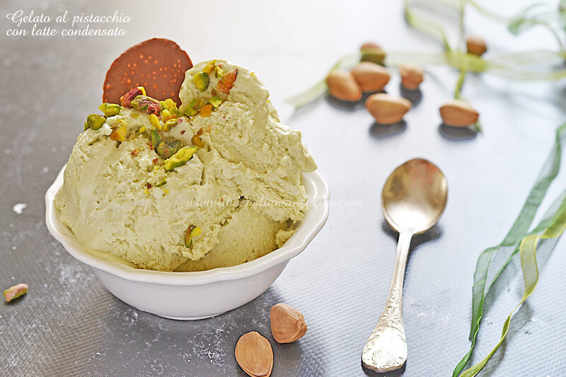 Gelato al pistacchio con latte condensato