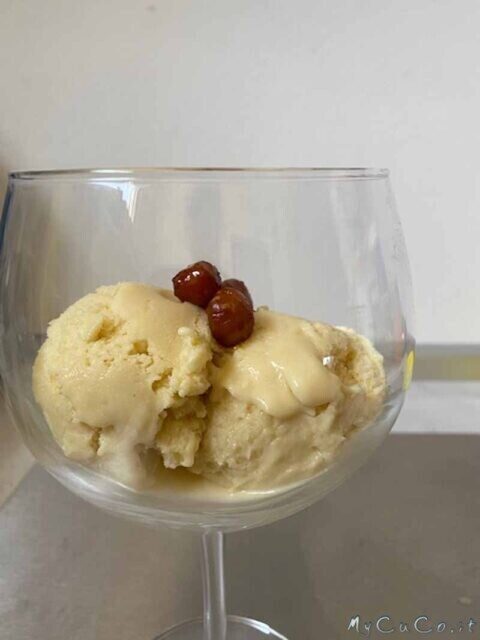 Gelato alla crema senza zucchero
