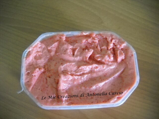 Gelato alla fragola