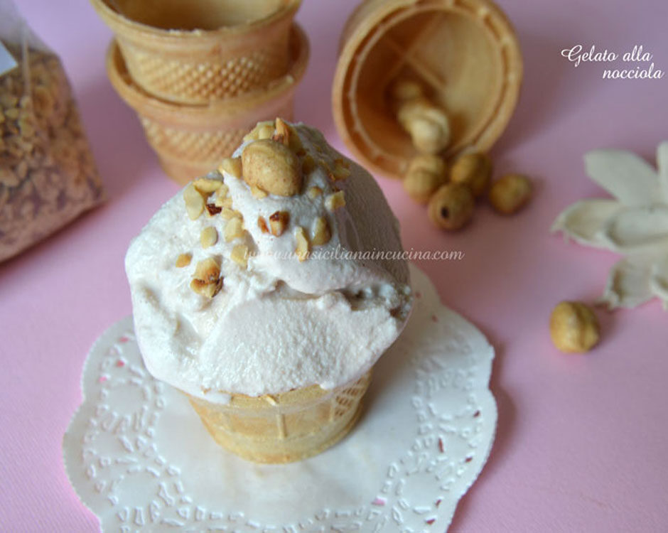 Gelato alla nocciola