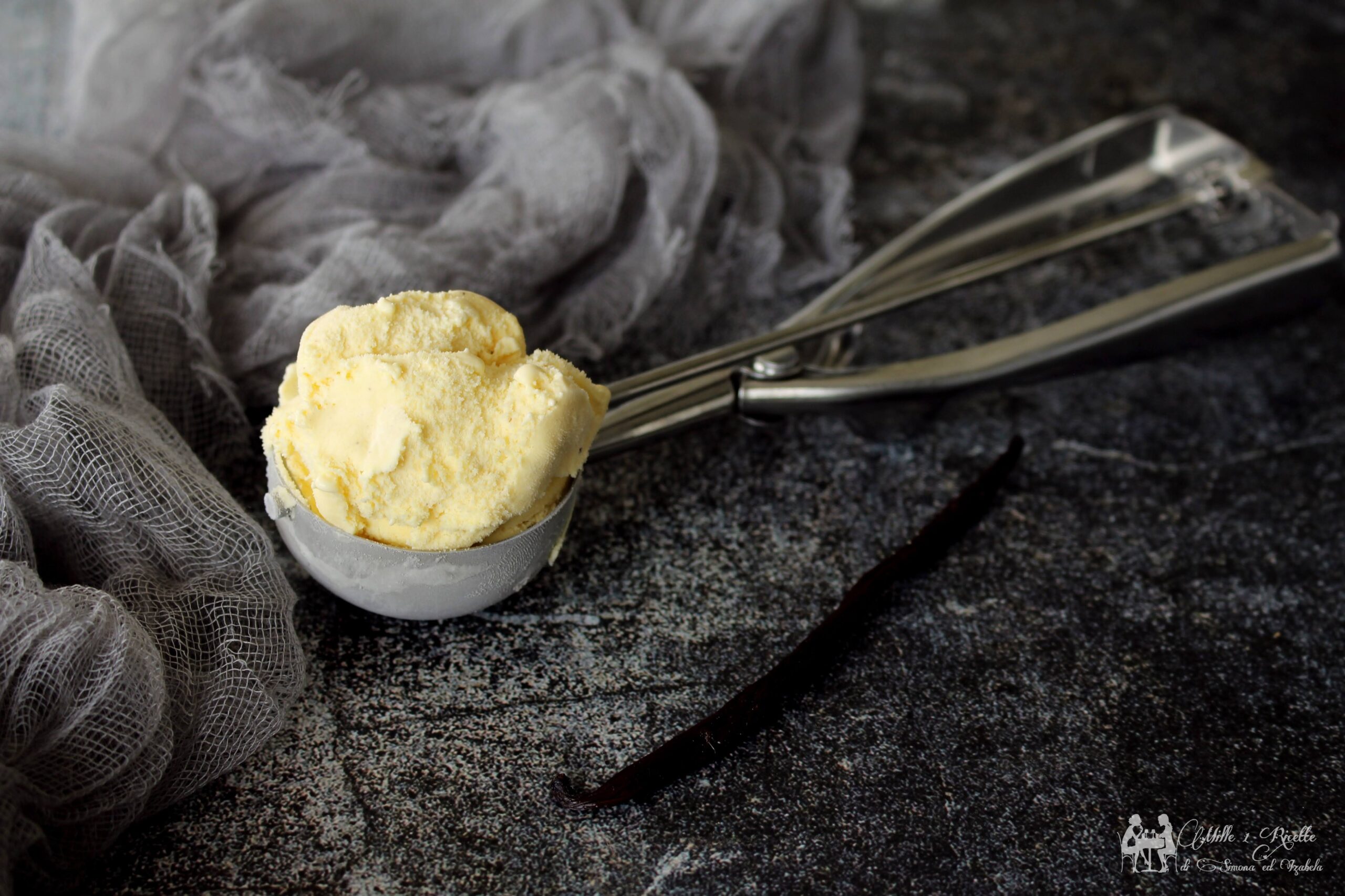 Gelato alla vaniglia senza gelatiera