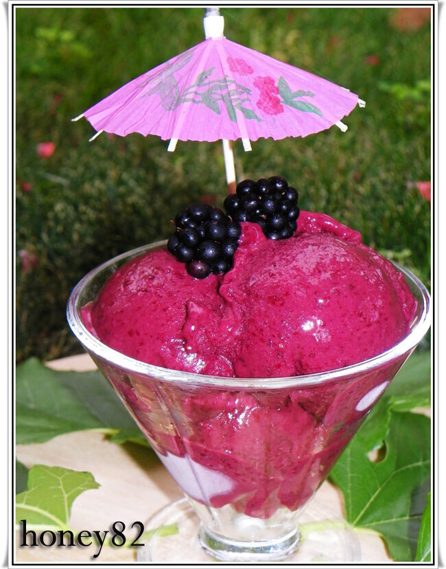 Gelato alle more