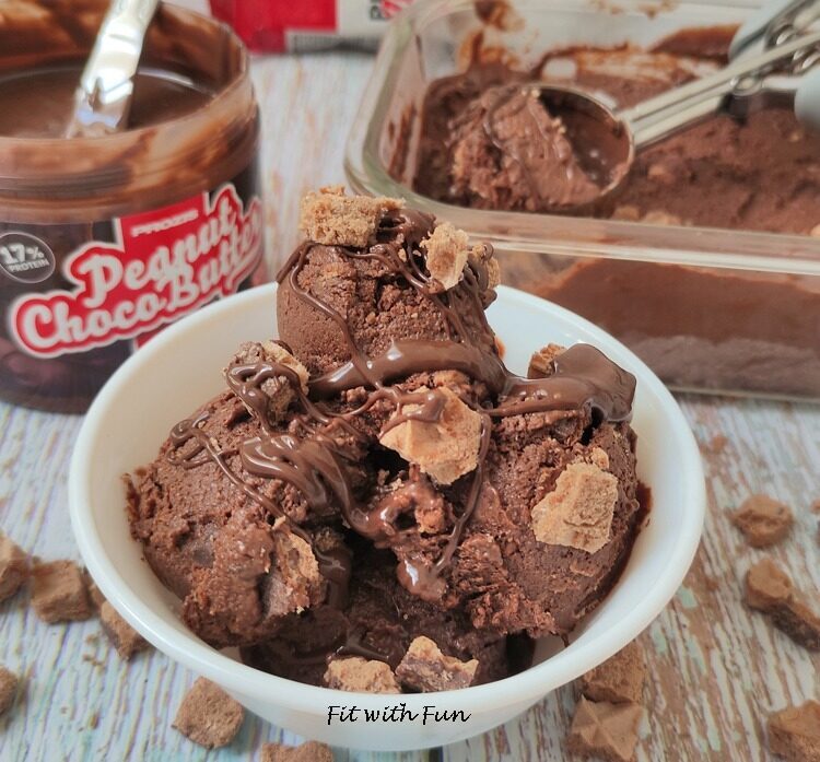 Gelato cioccolato e wafers proteico fit e light