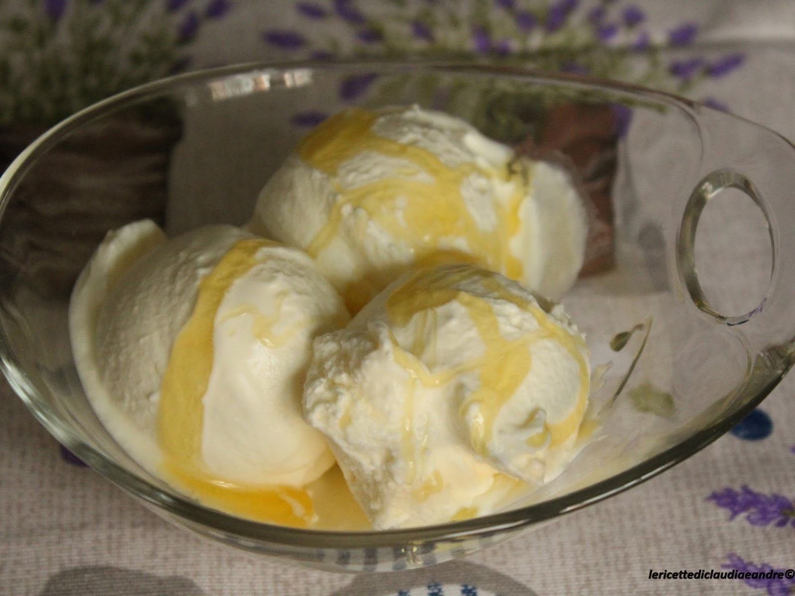 Gelato con panna e miele …