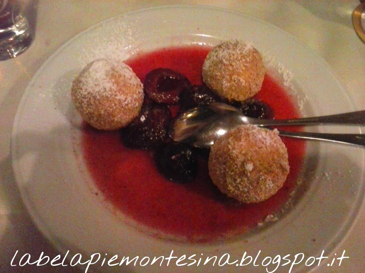 Germknodel con susine
