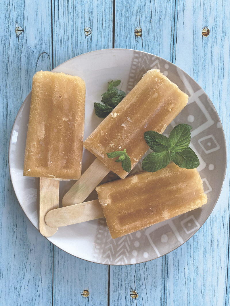 Ghiaccioli alla banana e latte di cocco