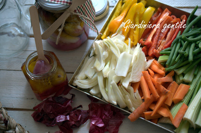 Giardiniera, come fare la giardiniera a casa con verdure di ogni stagione.
