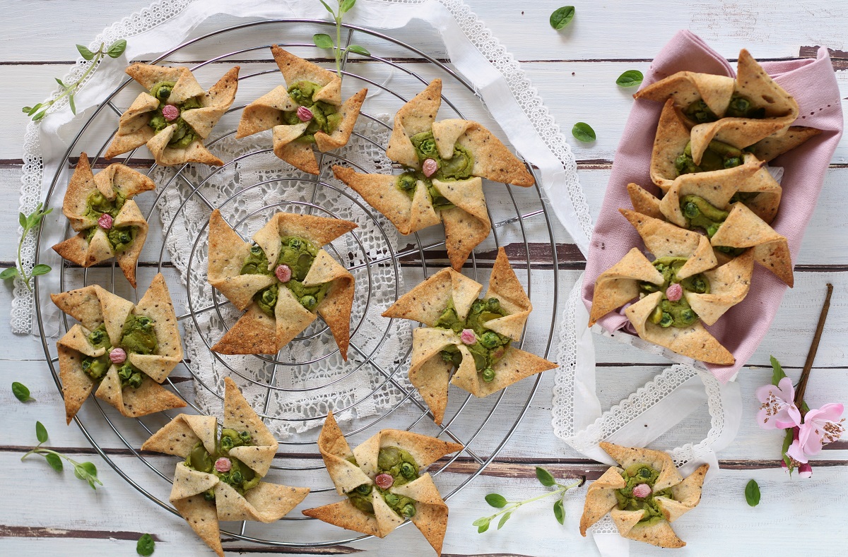 Girandole salate con frolla alla chia