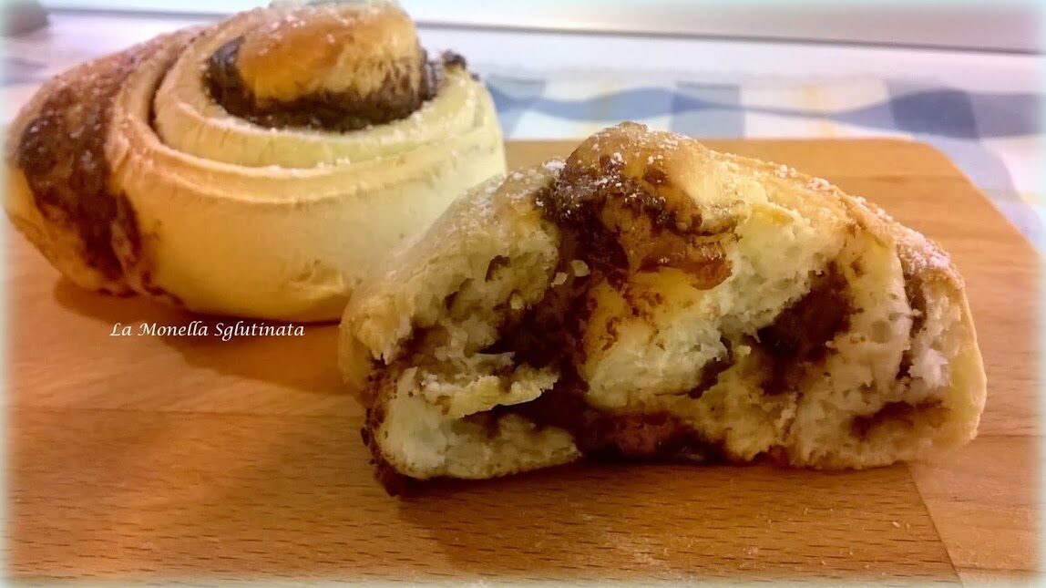 Girelle di pasta brioches con nutella senza glutine
