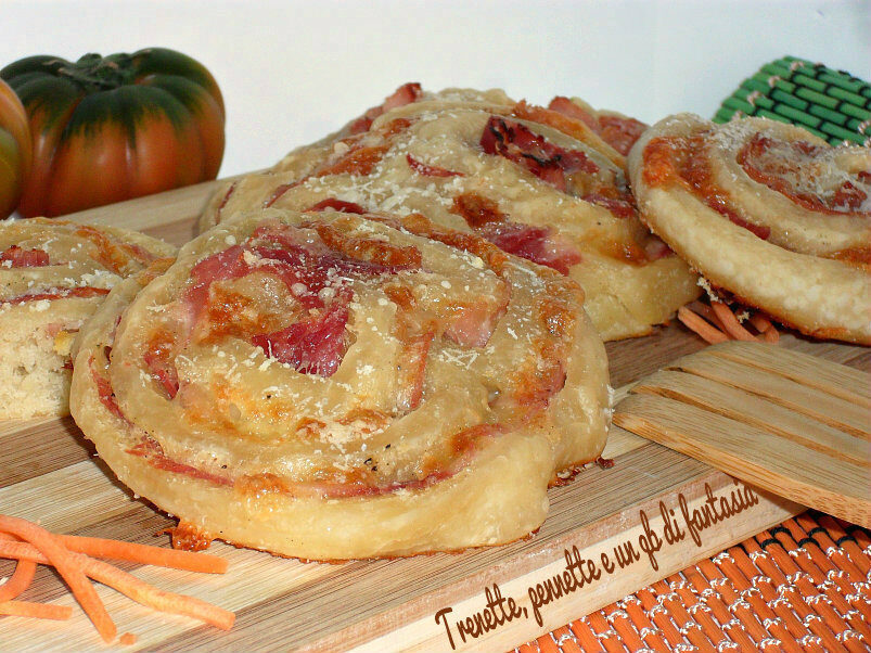 Girelle soffici con prosciutto cotto