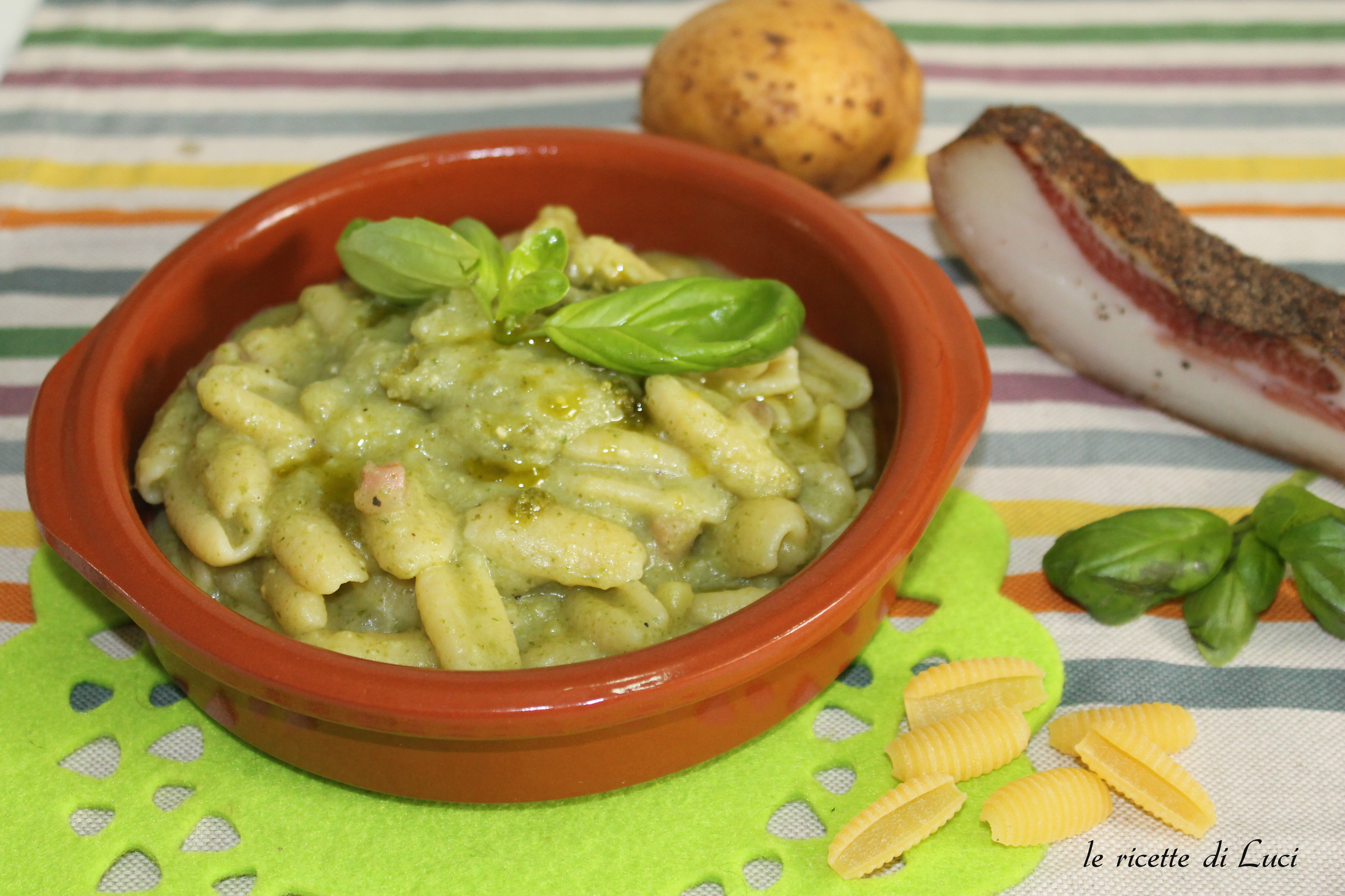 Gnocchetti patate, pesto e guanciale