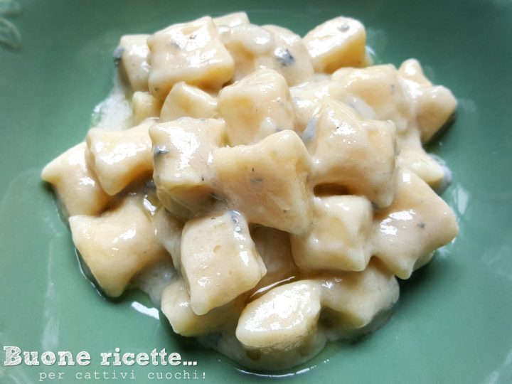 Gnocchi al gorgonzola