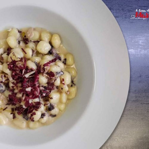 Gnocchi al radicchio e gorgonzola