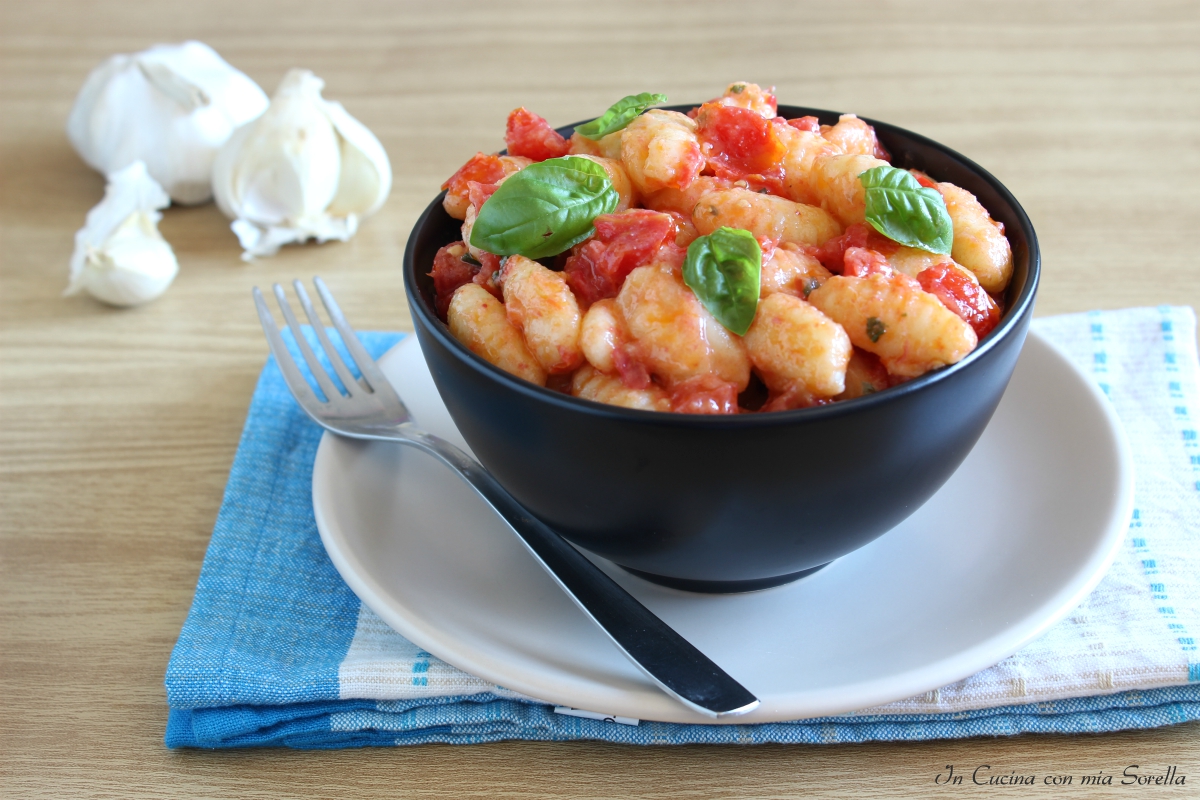 Gnocchi alla crudaiola