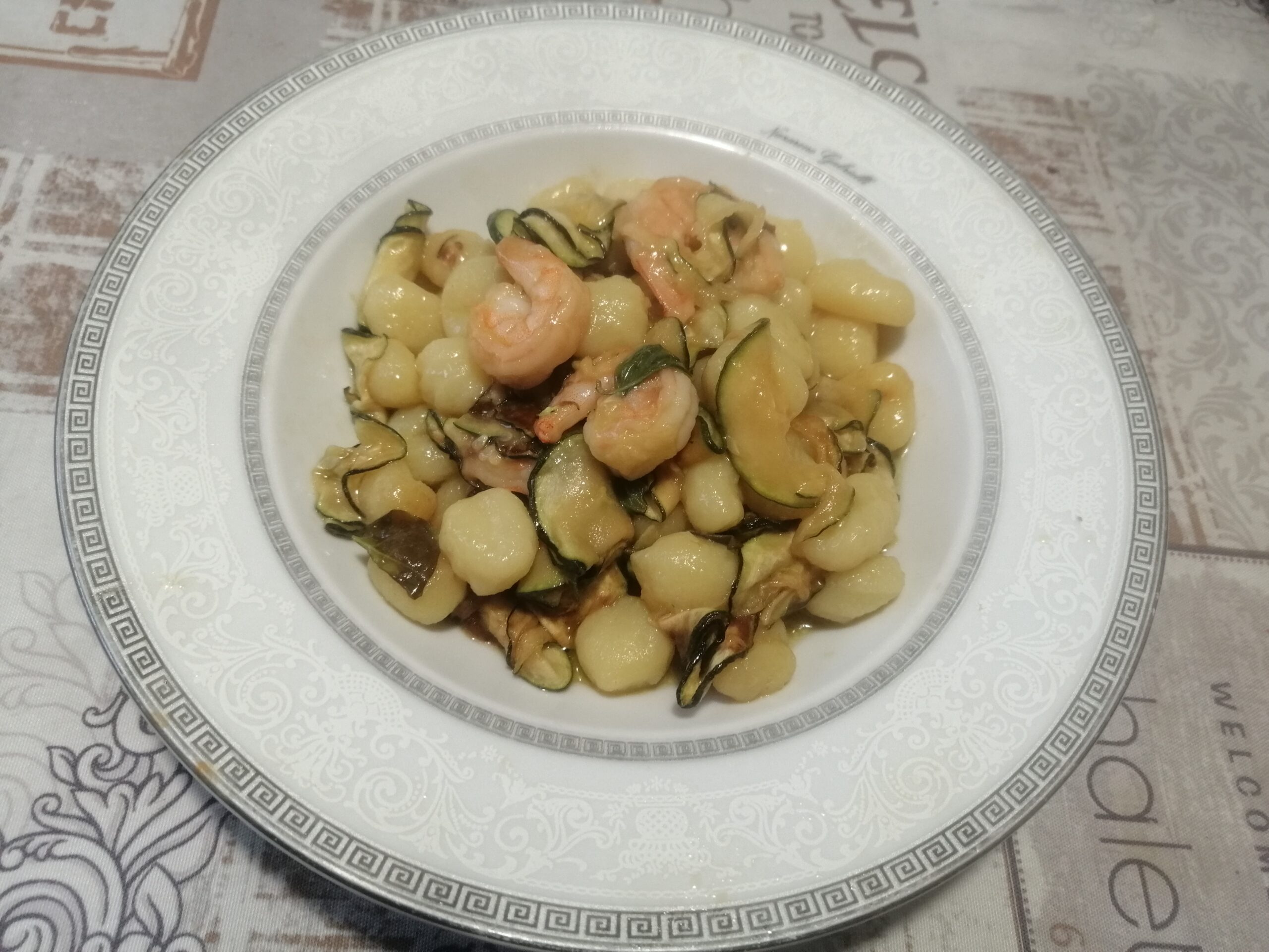 Gnocchi alla nerano con mazzancolle