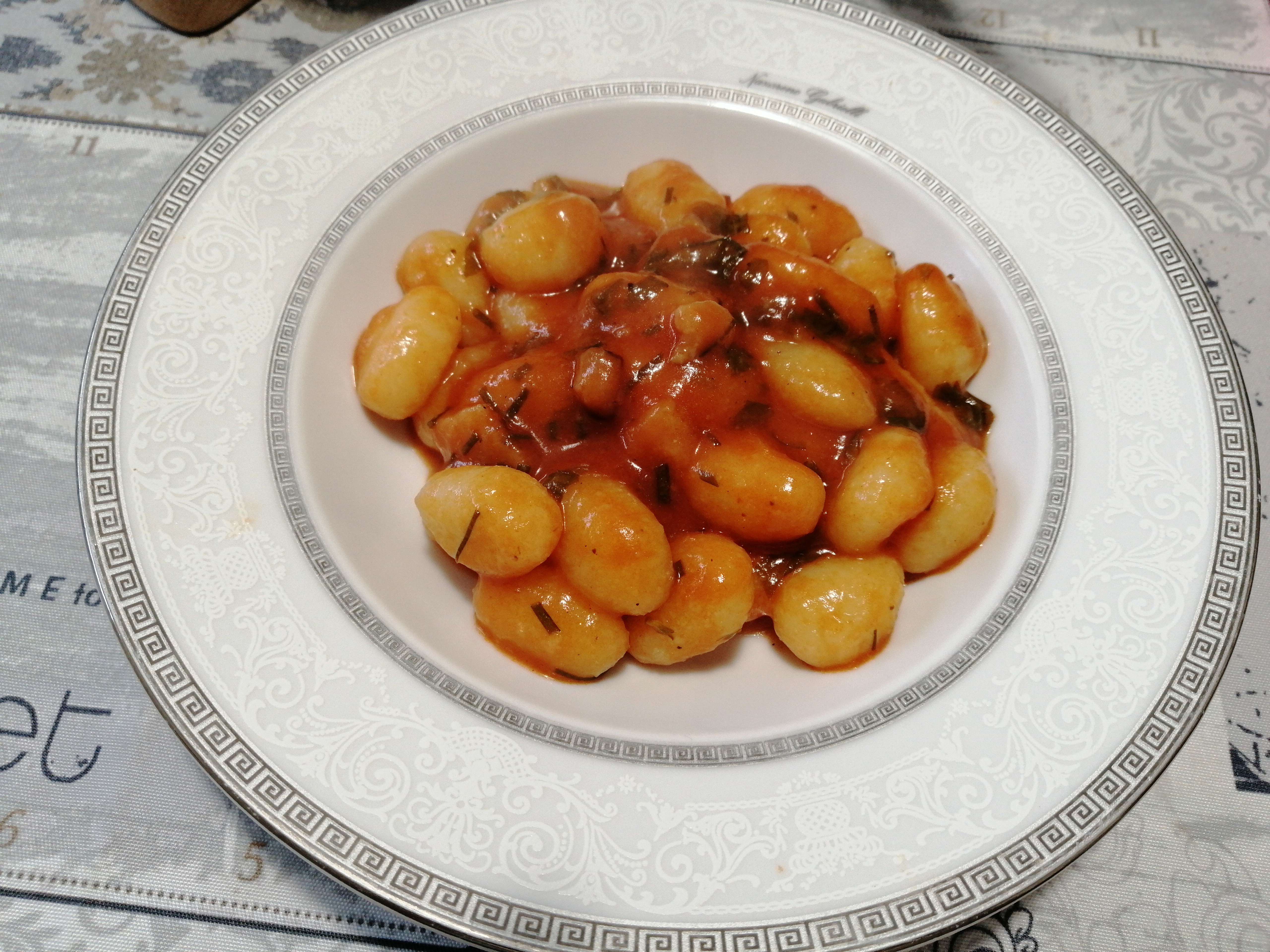 Gnocchi alle erbe aromatiche