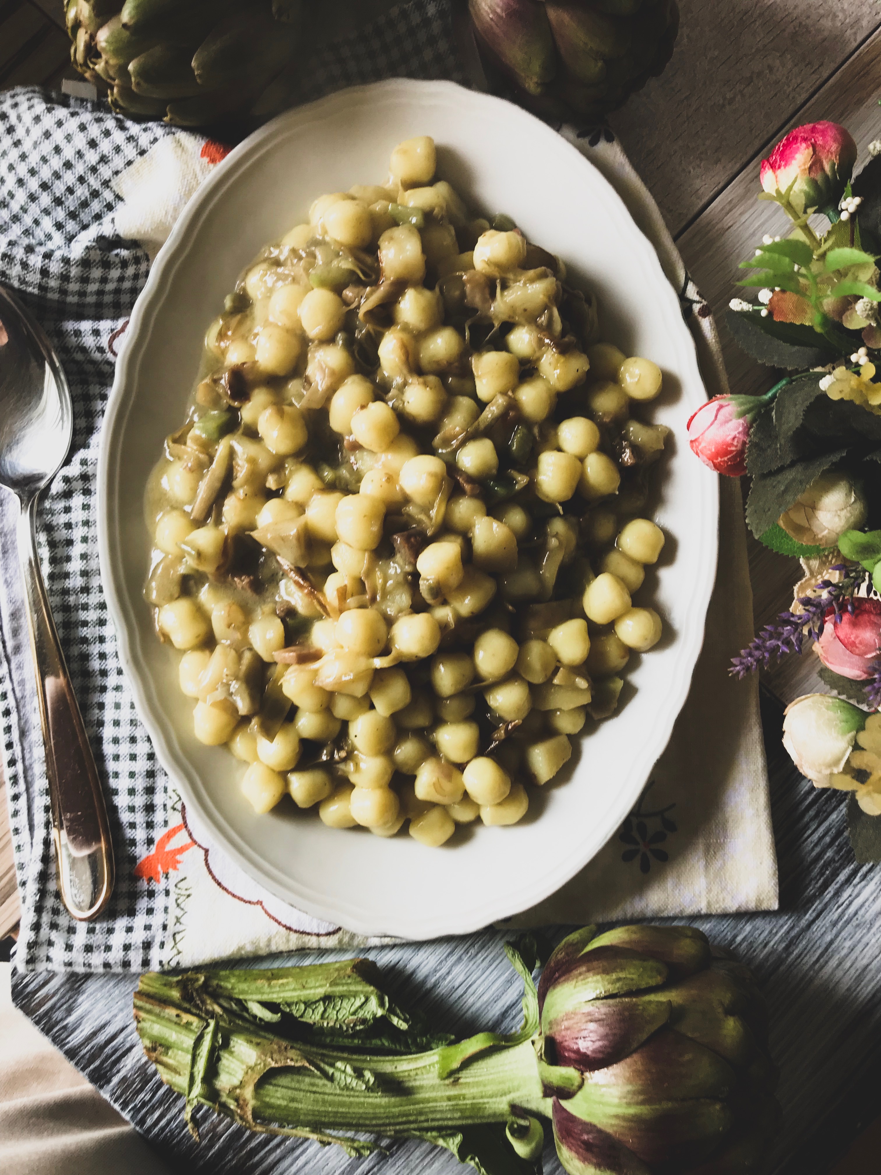 Gnocchi con carciofi e patate