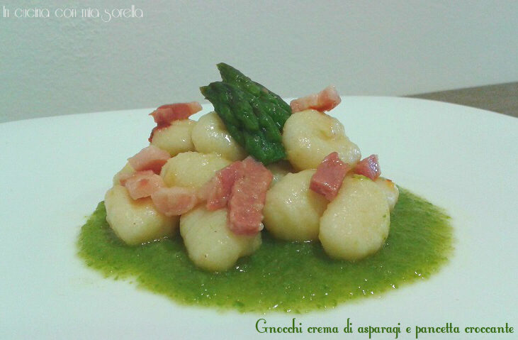 Gnocchi crema di asparagi e pancetta