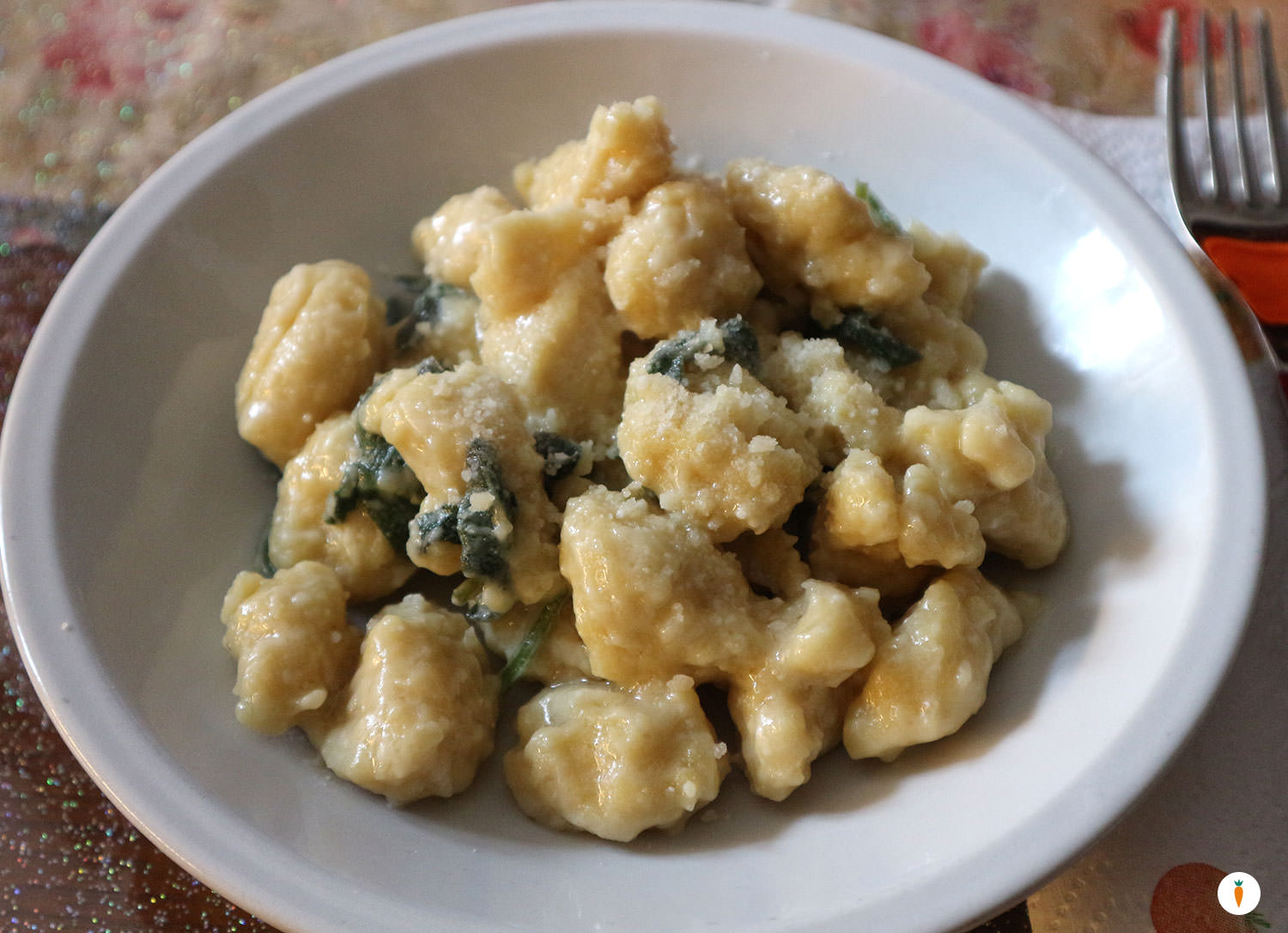 Gnocchi di ceci con burro e salvia
