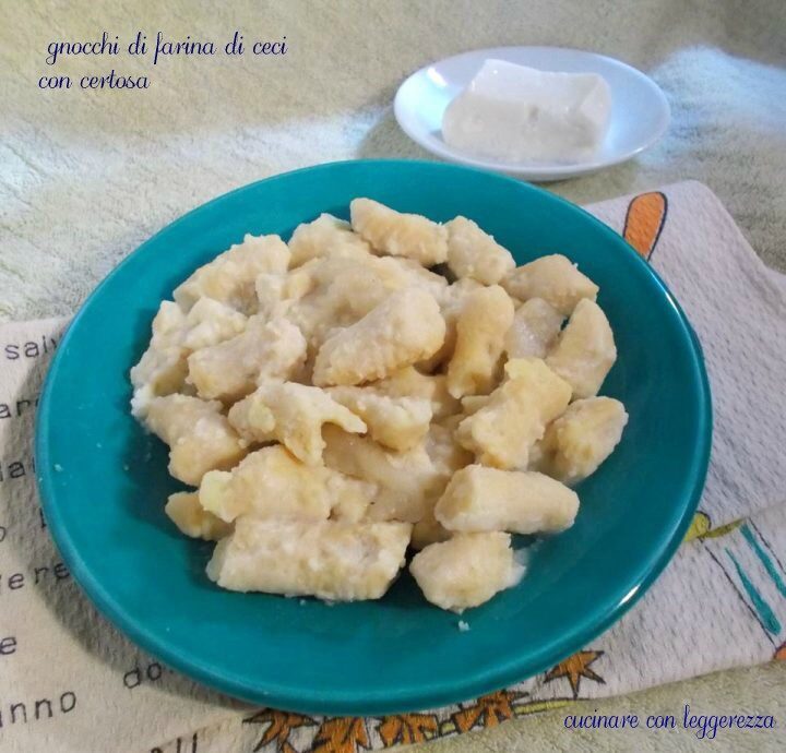Gnocchi di farina di ceci con certosa