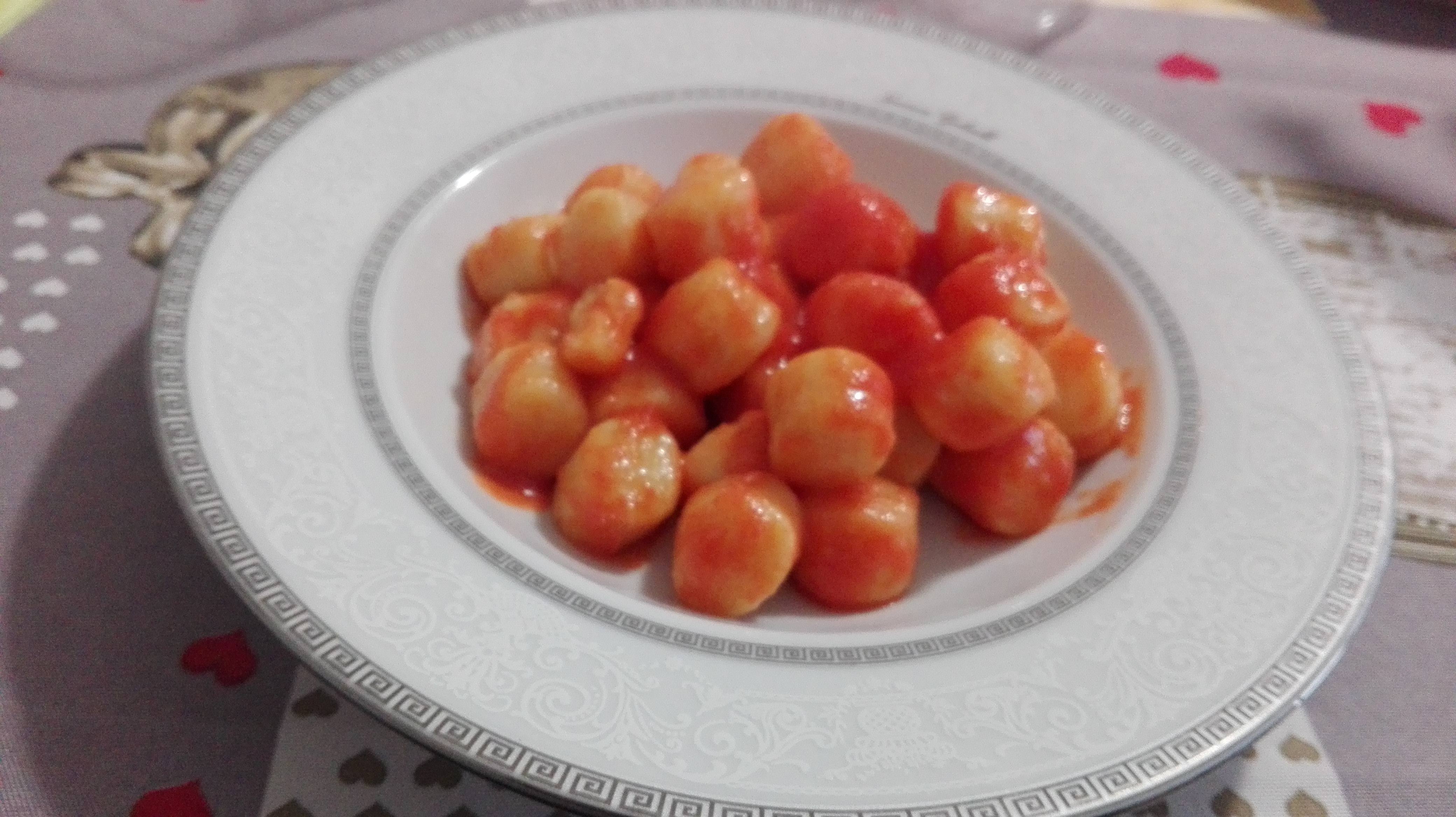 Gnocchi di patate al pomodoro burro e oro