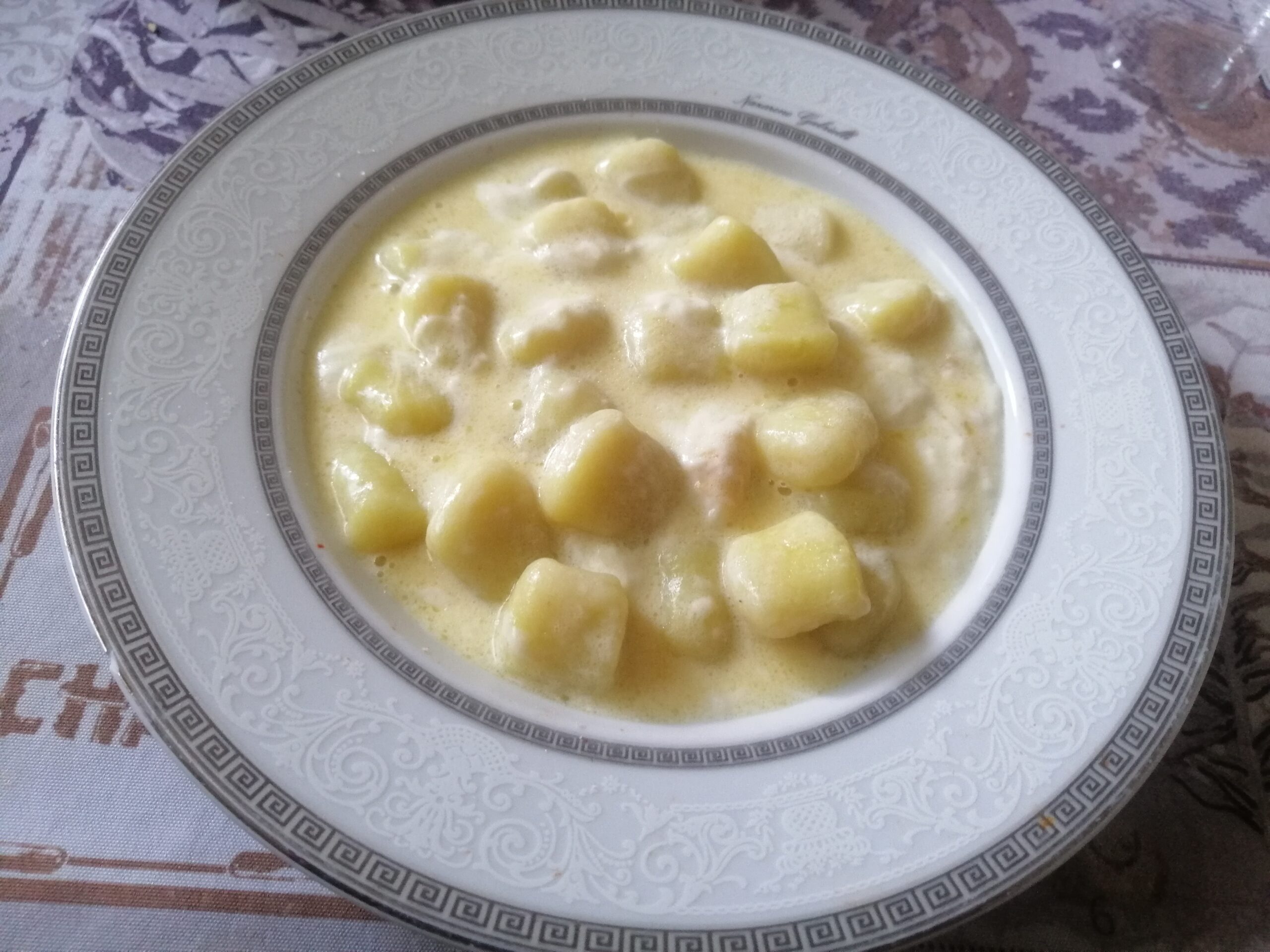 Gnocchi di patate alla bava