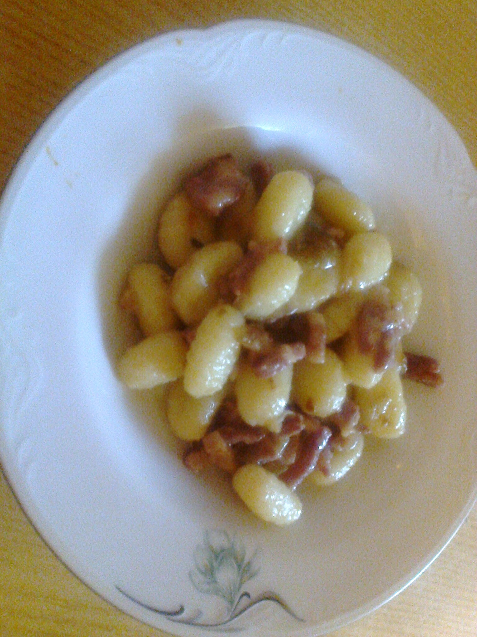 Gnocchi di patate alla gricia