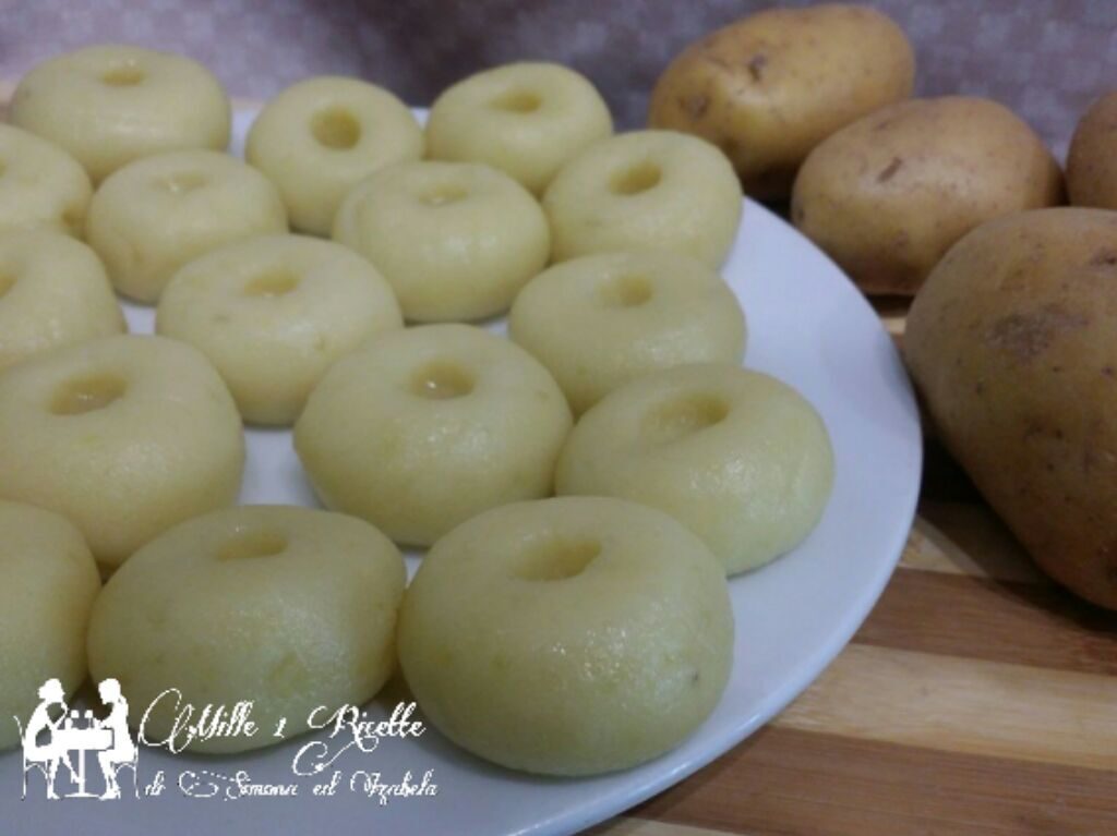Gnocchi di patate col buco
