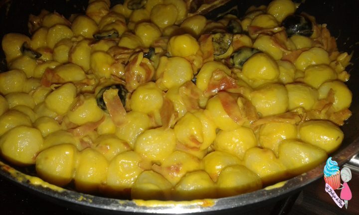 Gnocchi di patate in salsa cremosa allo zafferano