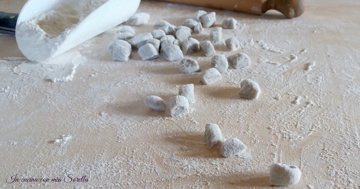 Gnocchi di patate viola – ricetta gnocchi colorati