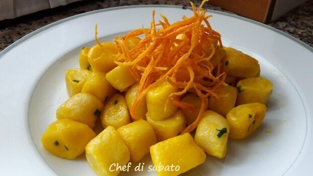Gnocchi di ricotta con erba cipollina e zafferano