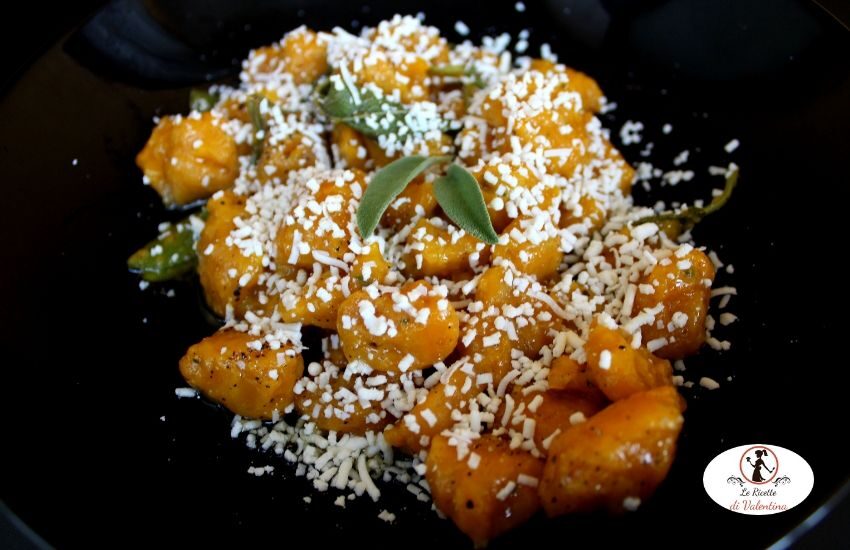 Gnocchi di zucca mantovana, burro salvia e ricotta salata