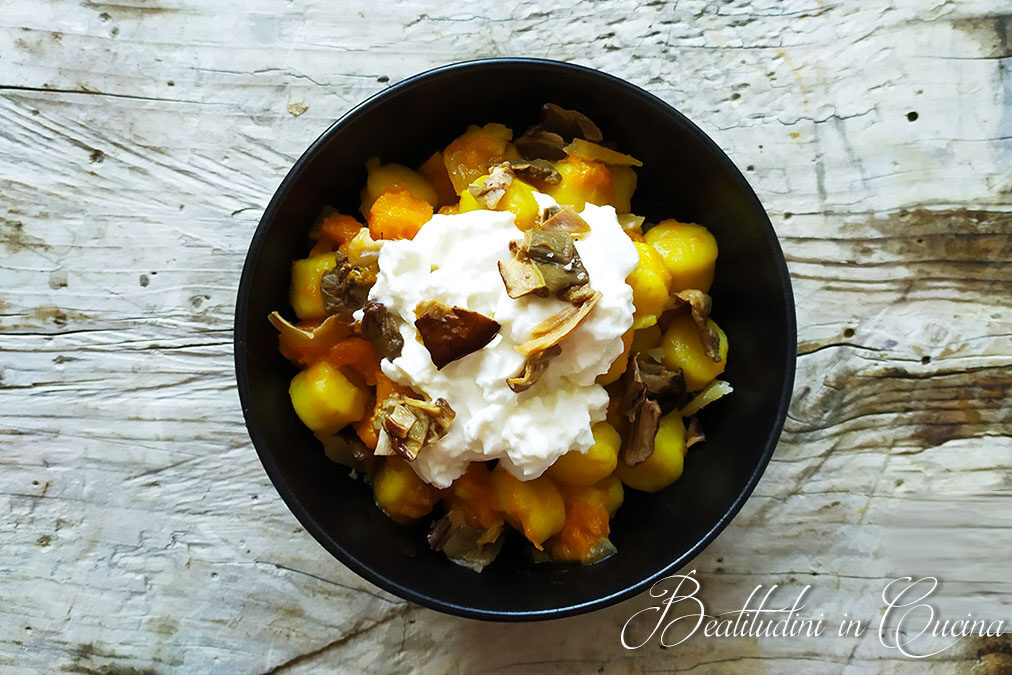 Gnocchi zucca, porcini e burrata